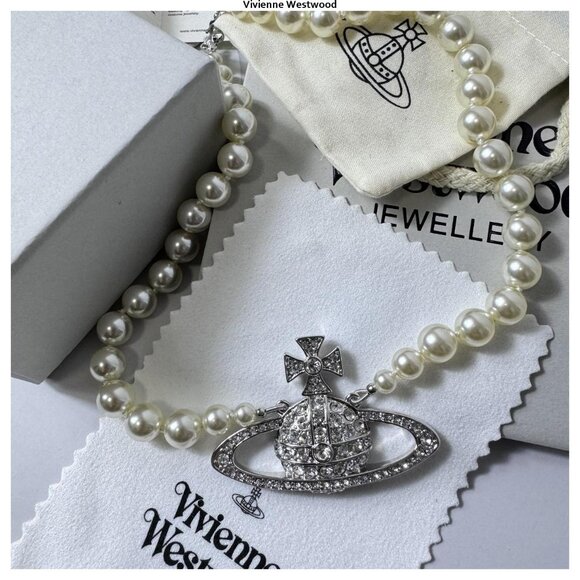 Vivienne Westwood Jewelry - Picture 1 of 4